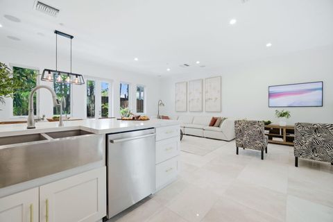 Tiny photo for 1705 NE 5th Street, Fort Lauderdale, FL 33301 (MLS # B26014118)