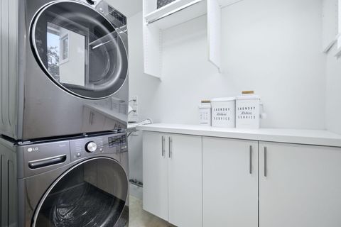 Tiny photo for 1705 NE 5th Street, Fort Lauderdale, FL 33301 (MLS # B26014118)