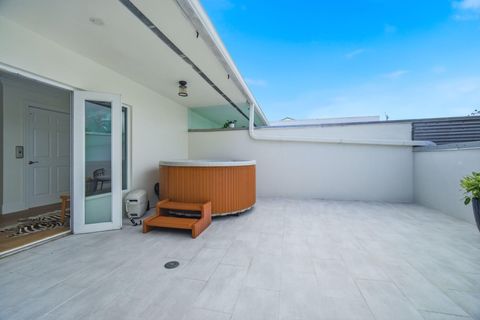 Tiny photo for 1705 NE 5th Street, Fort Lauderdale, FL 33301 (MLS # B26014118)