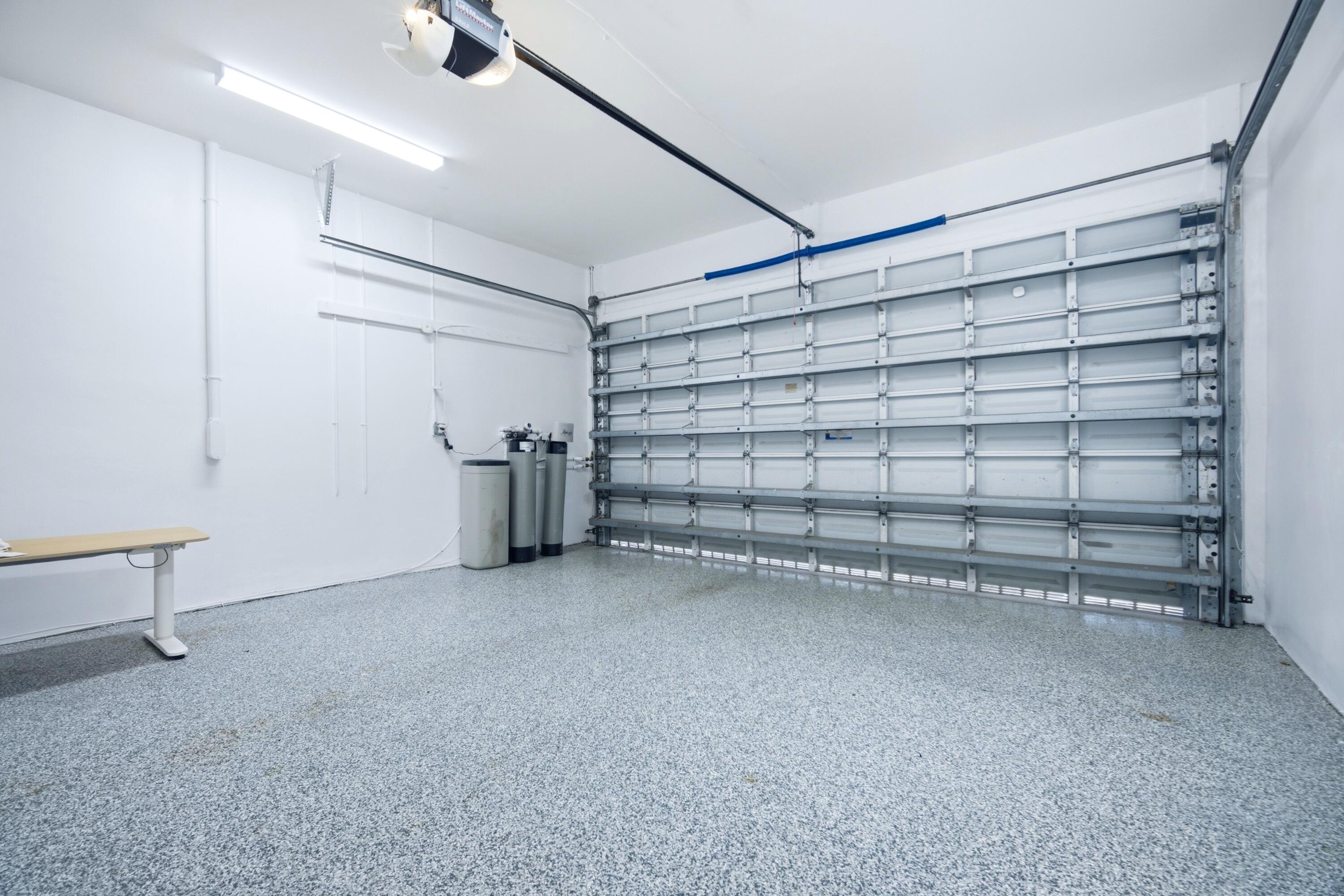 VICTORIA PARK CORR AMEN PLAT - Residential