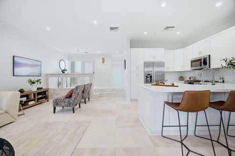 Tiny photo for 1705 NE 5th Street, Fort Lauderdale, FL 33301 (MLS # B26014118)