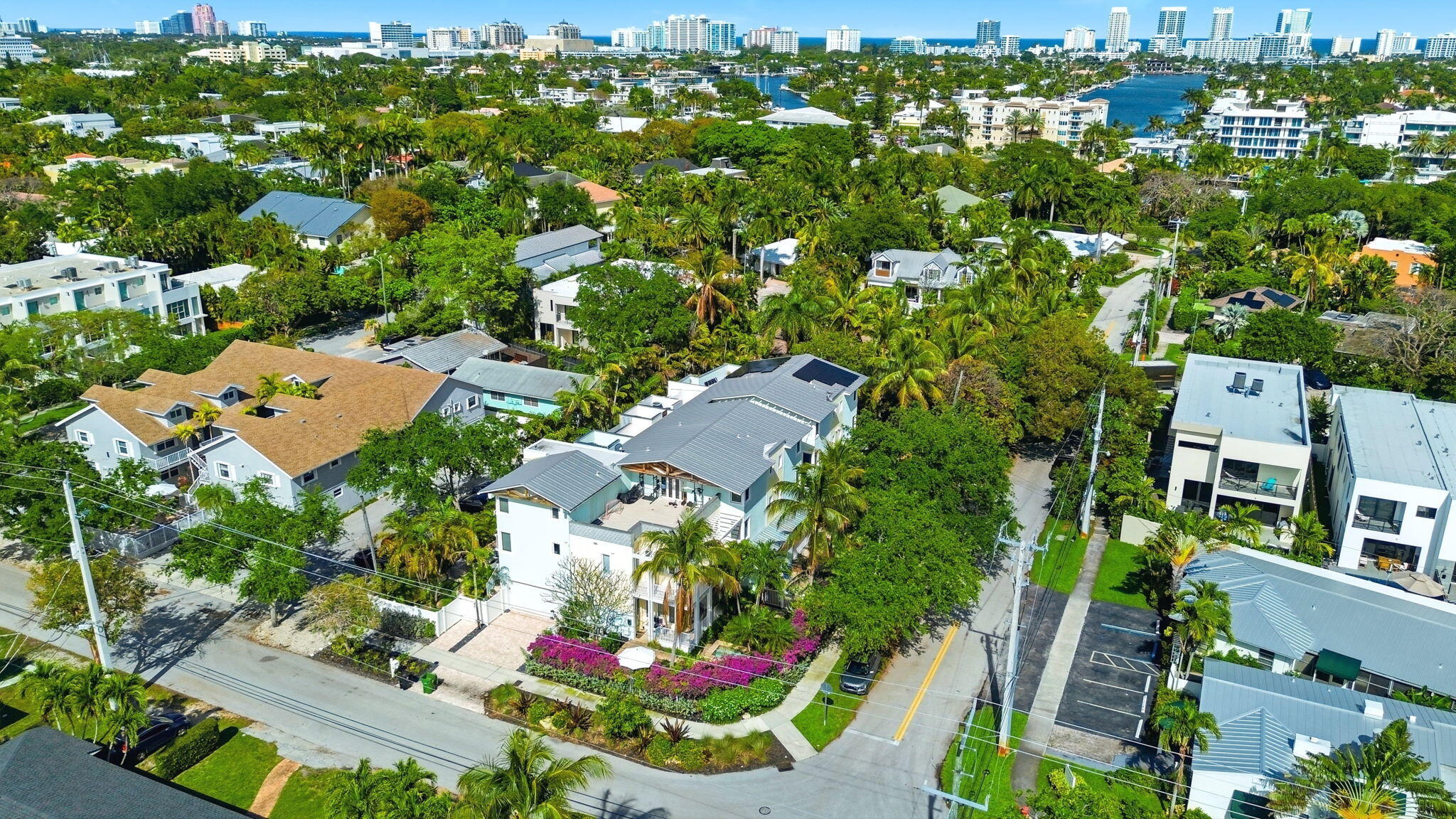 VICTORIA PARK CORR AMEN PLAT - Residential