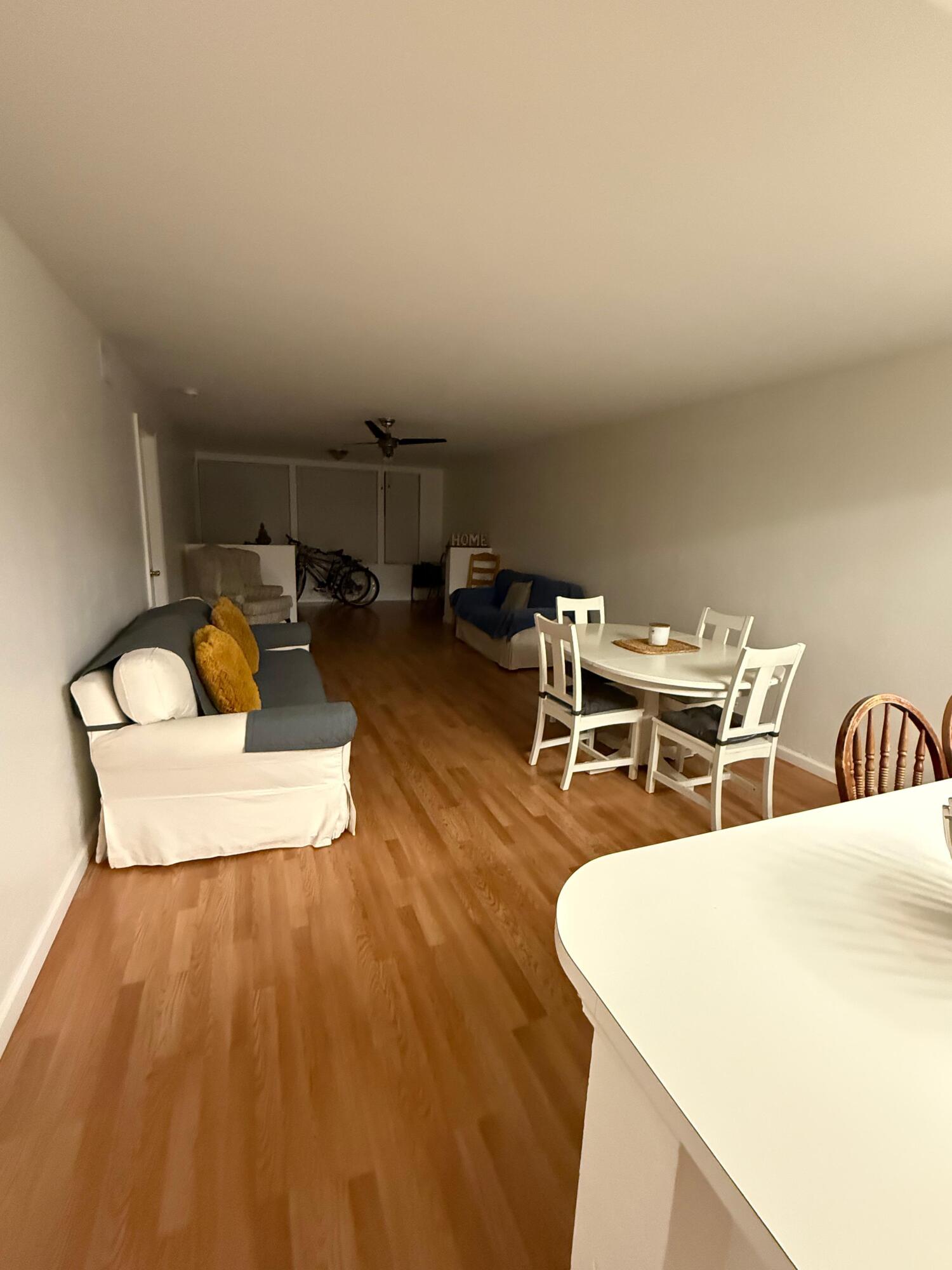 PALM BEACH TRACE CONDO - Residential Lease