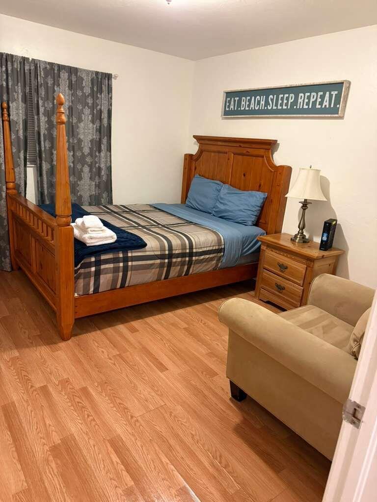 PALM BEACH TRACE CONDO - Residential Lease