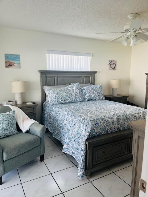 PALM BEACH LEISUREVILLE SEC 7 - Residential