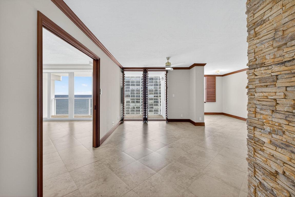 4300 N Ocean Boulevard 20k & L