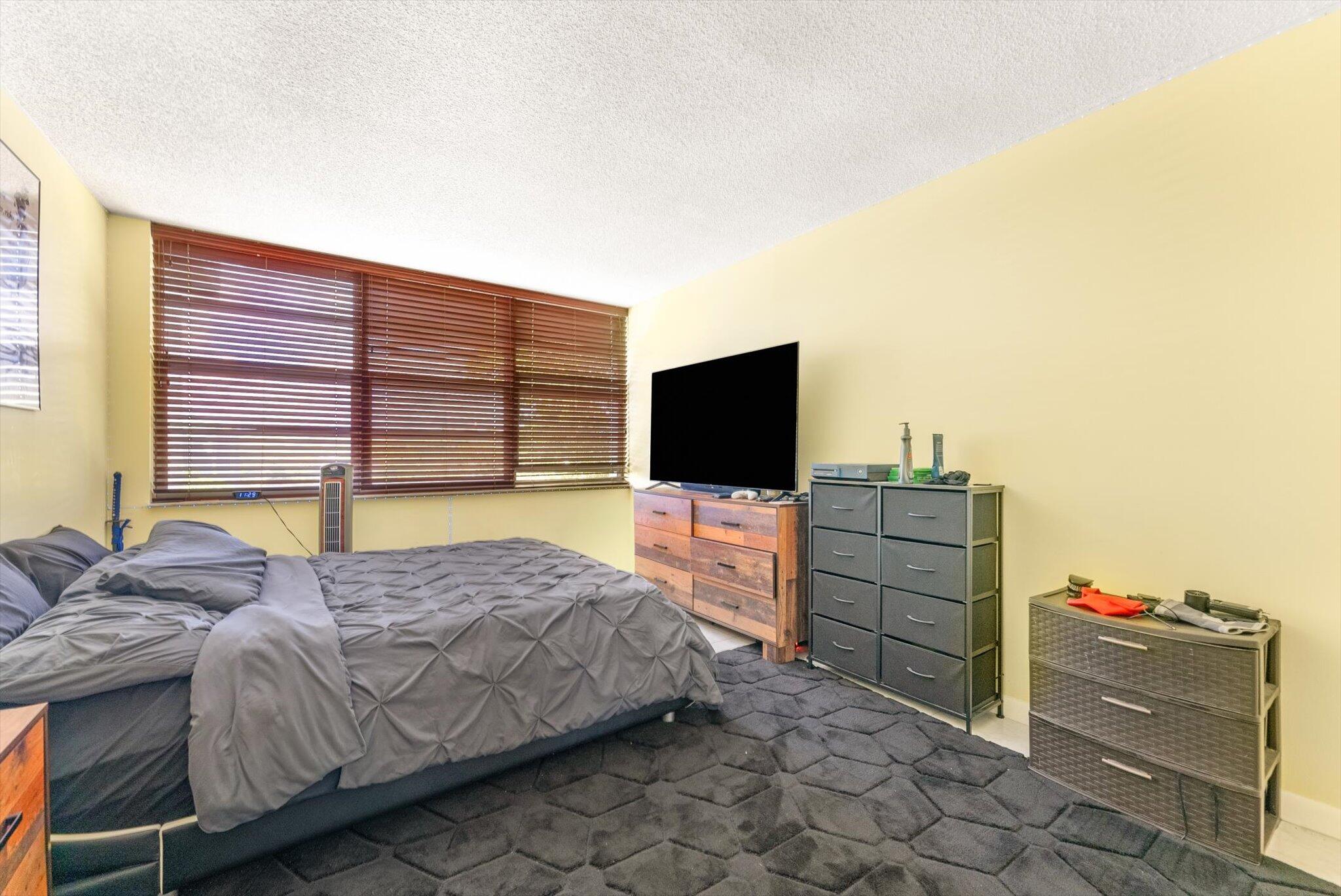 WATERGATE CONDOMINIUM NO 1 - Residential