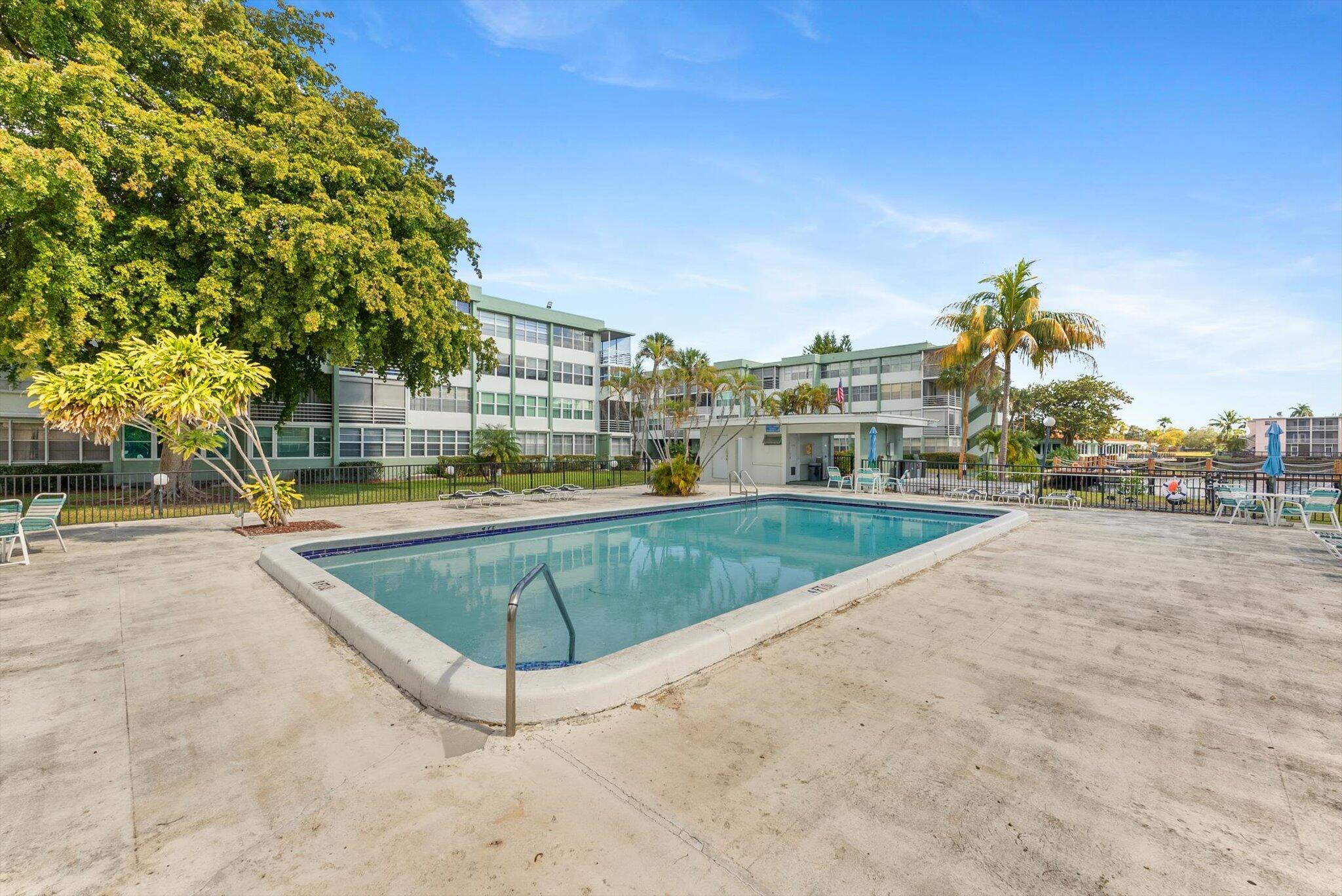 WATERGATE CONDOMINIUM NO 1 - Residential