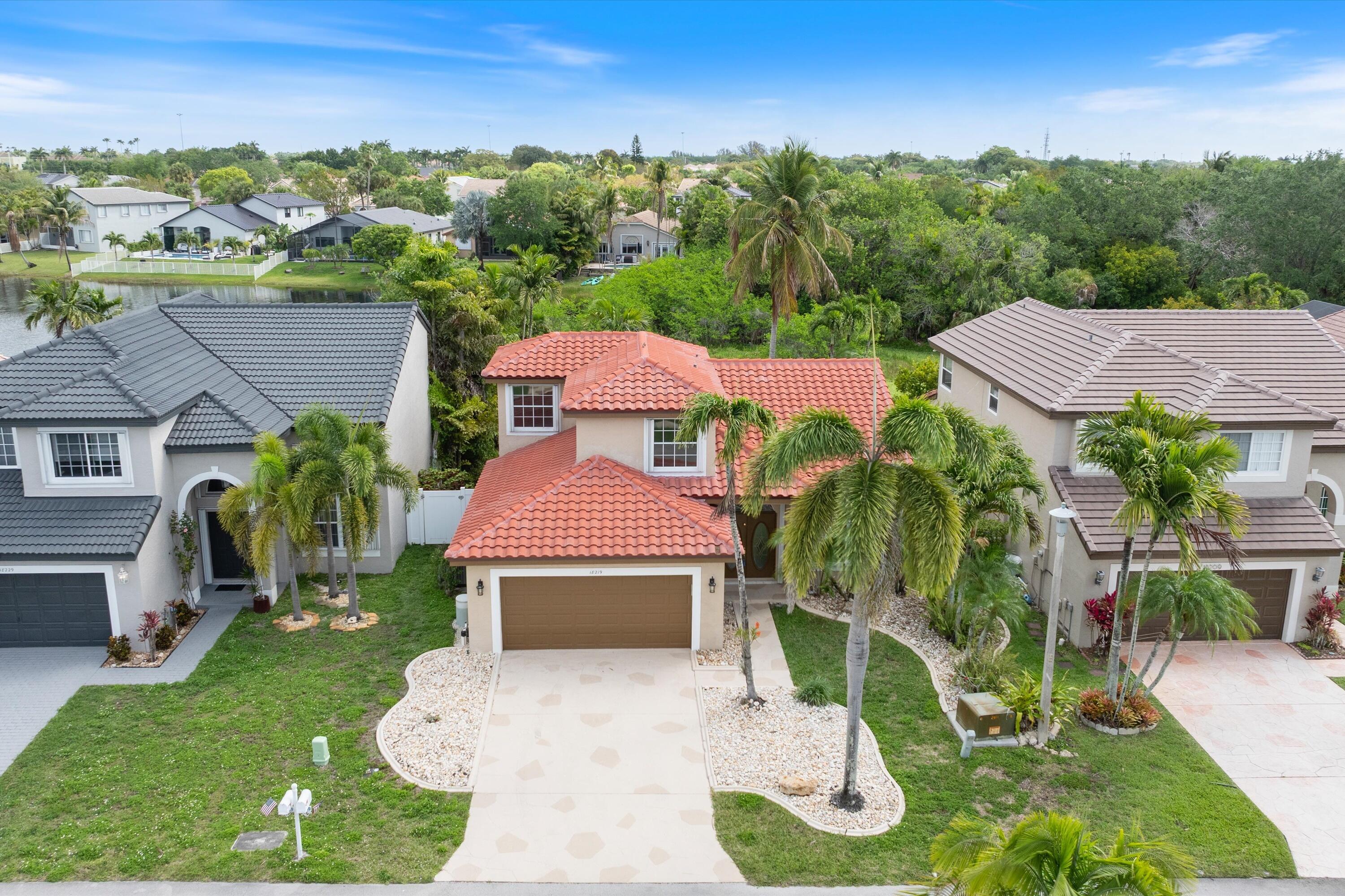 SILVER LAKES AT PEMBROKE PINES - Residential