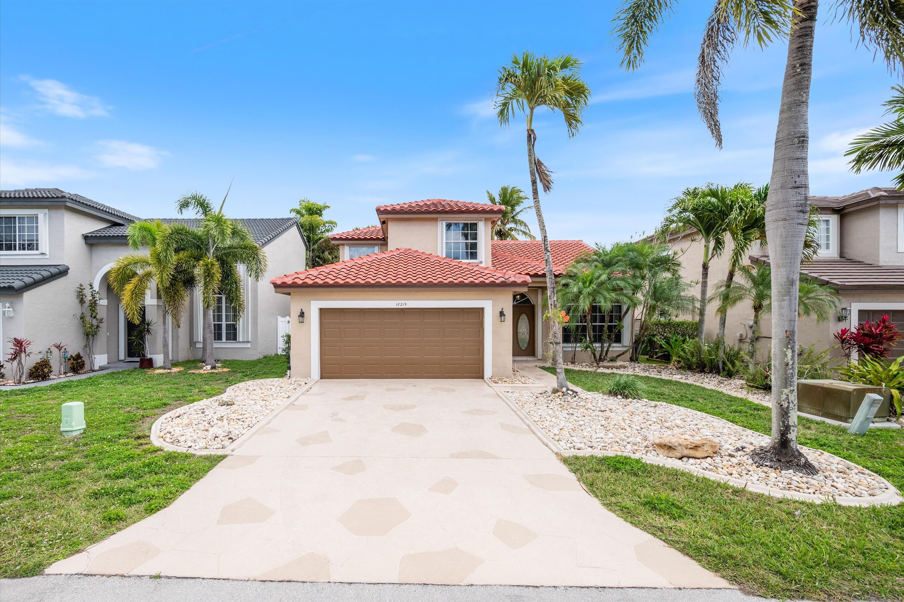 SILVER LAKES AT PEMBROKE PINES - Residential