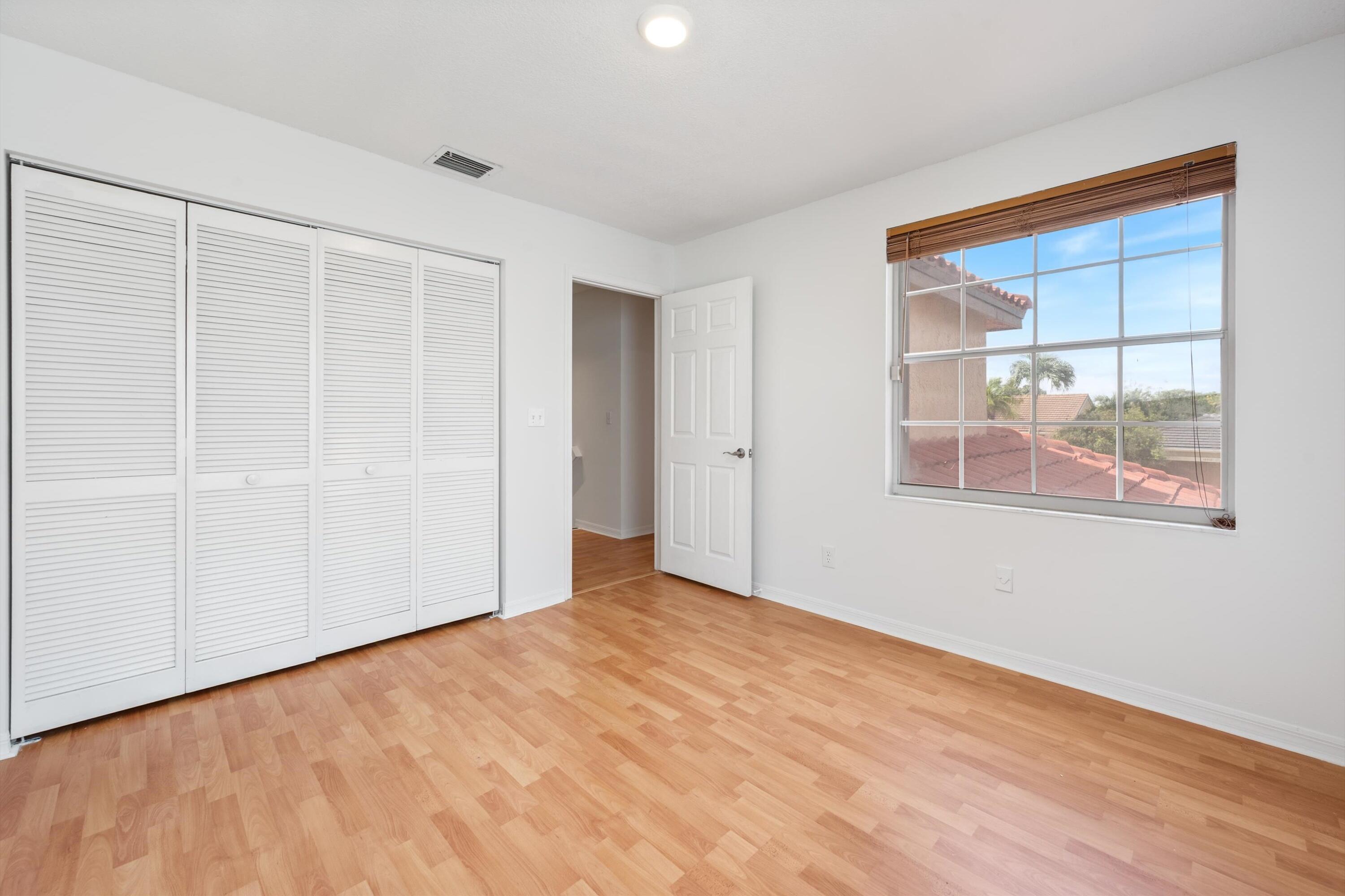 SILVER LAKES AT PEMBROKE PINES - Residential