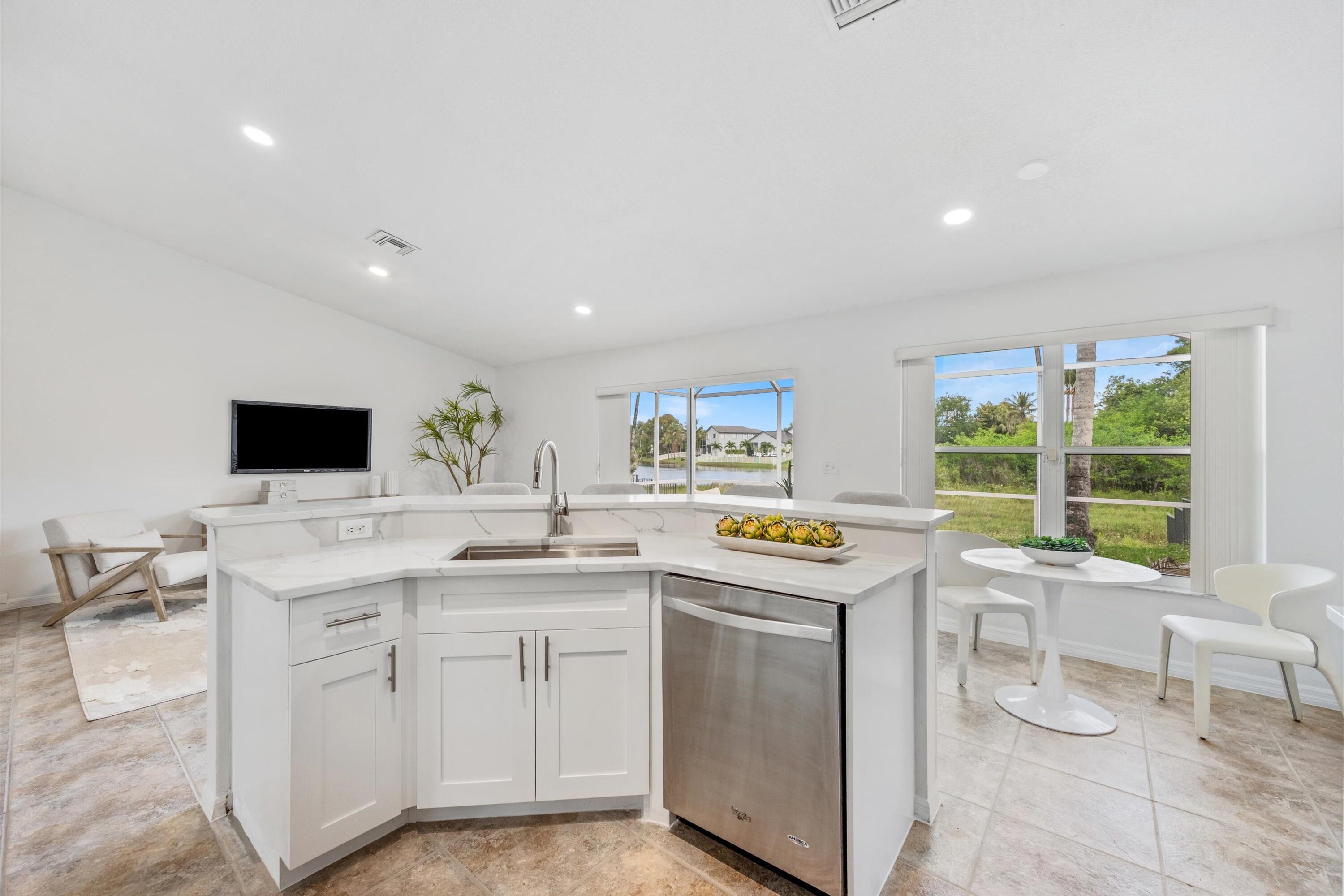 SILVER LAKES AT PEMBROKE PINES - Residential