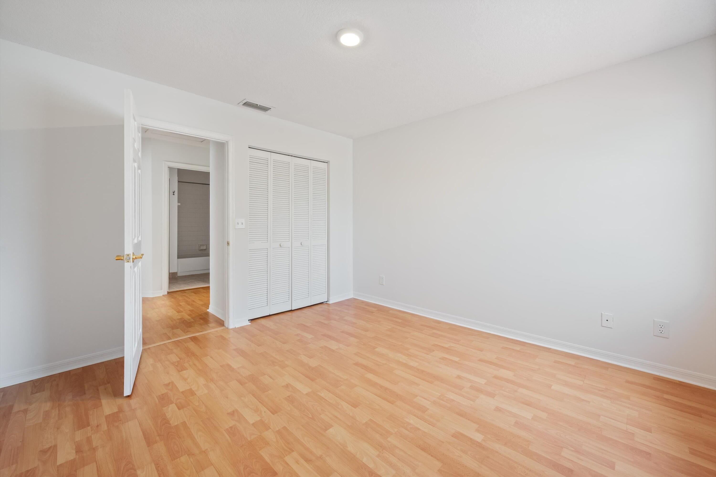 SILVER LAKES AT PEMBROKE PINES - Residential