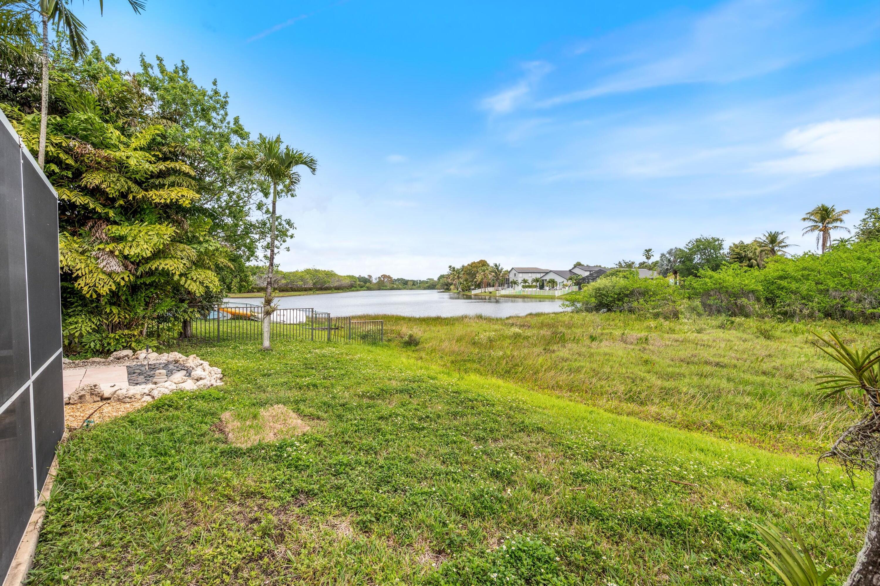 SILVER LAKES AT PEMBROKE PINES - Residential