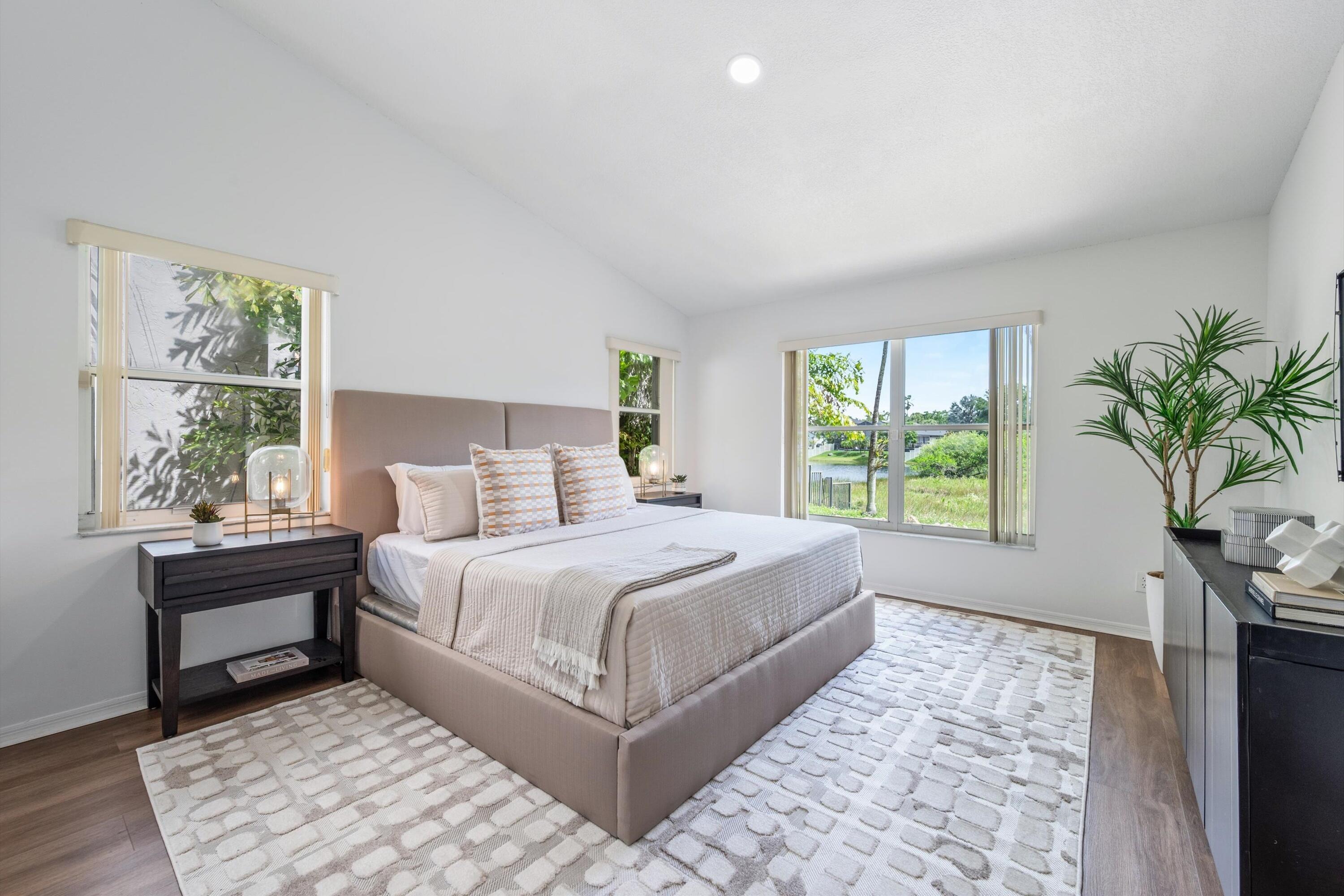 SILVER LAKES AT PEMBROKE PINES - Residential