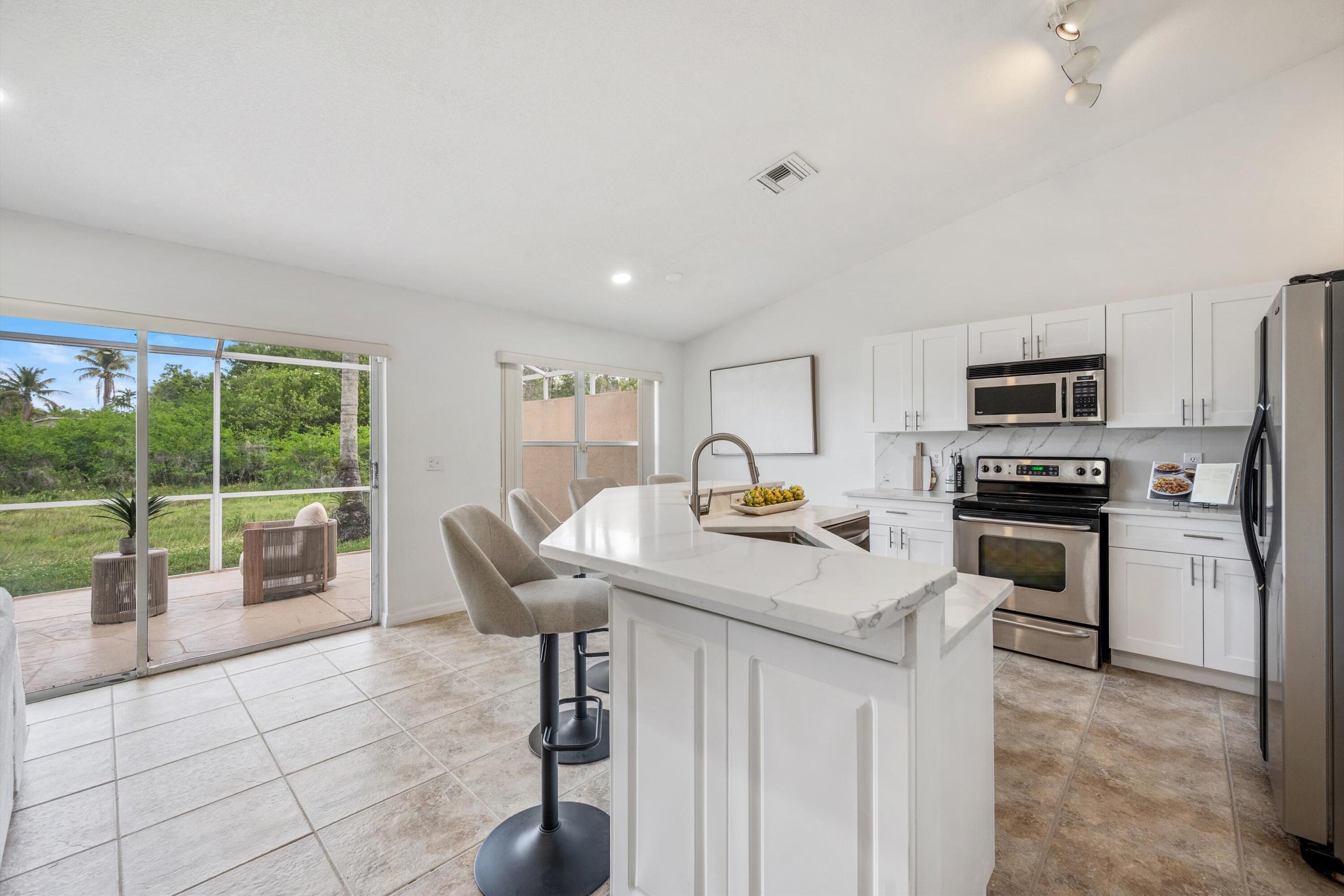 SILVER LAKES AT PEMBROKE PINES - Residential