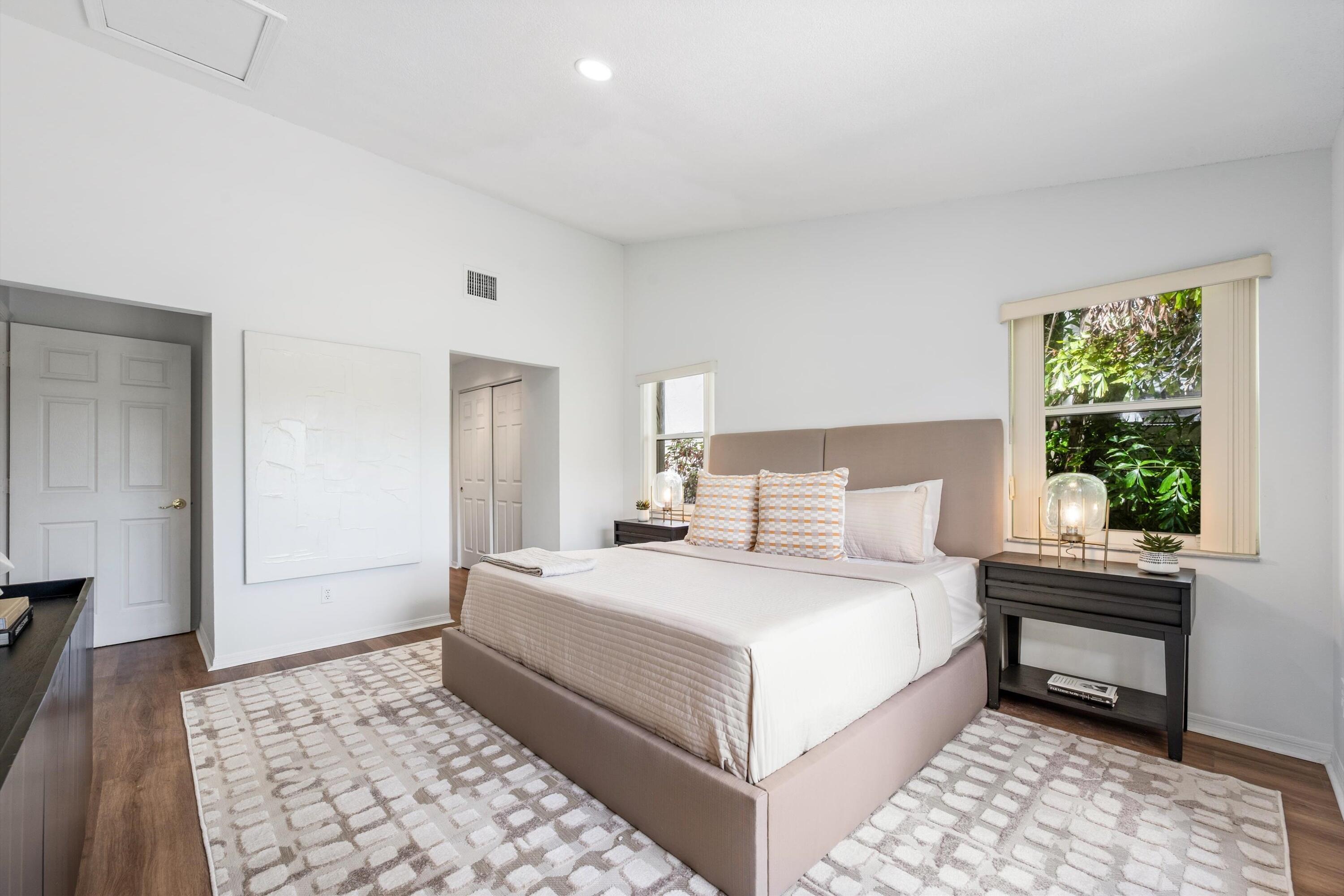 SILVER LAKES AT PEMBROKE PINES - Residential