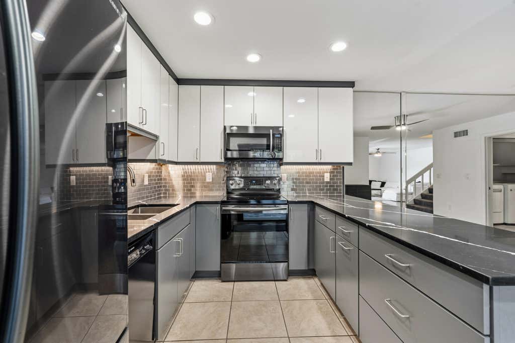 Photo of 3852 Jefferson Street, Stuart, FL 34997 (MLS # B26032648)