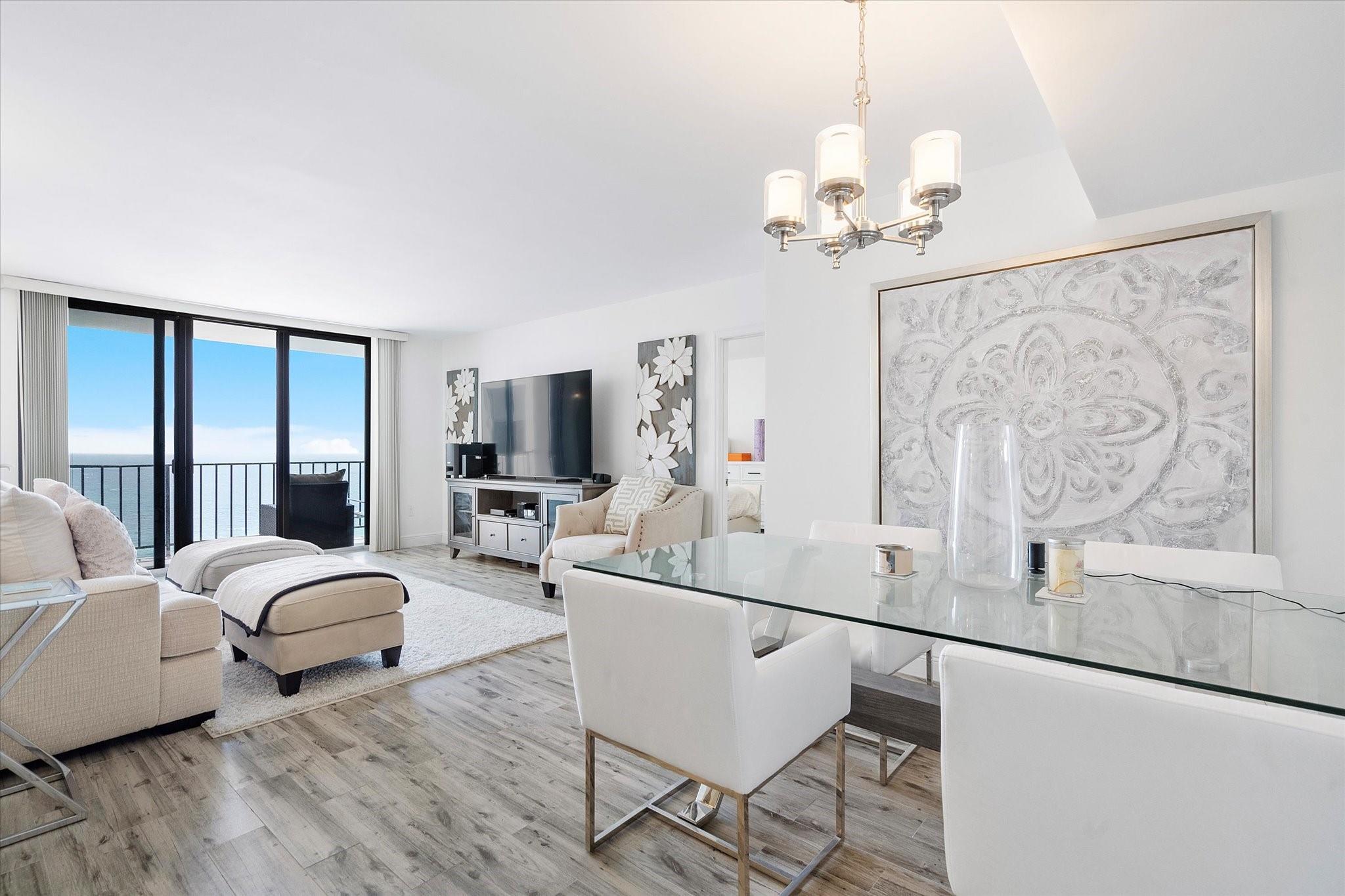 322 Buchanan St PH5B