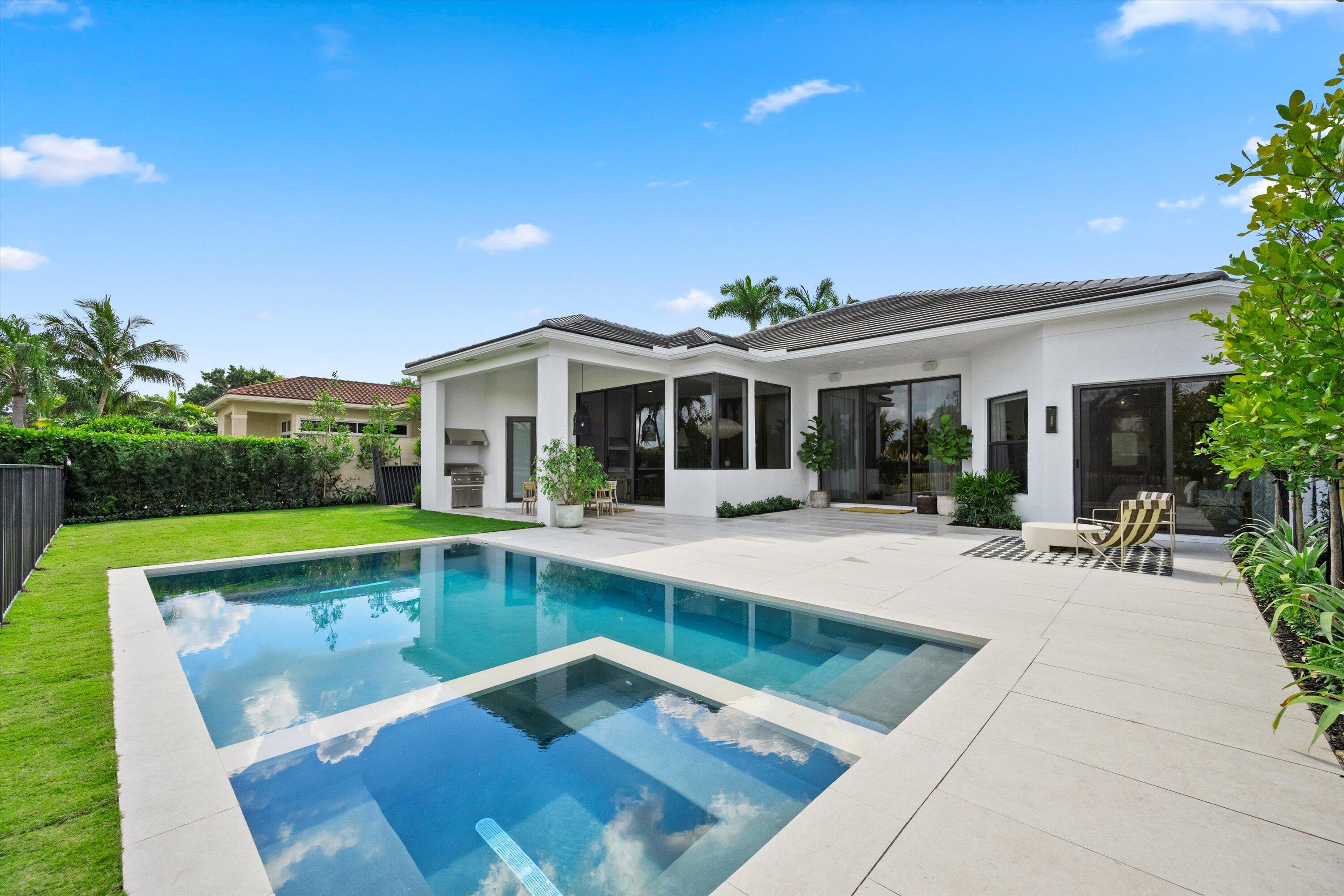 BENT CYPRESS - Residential