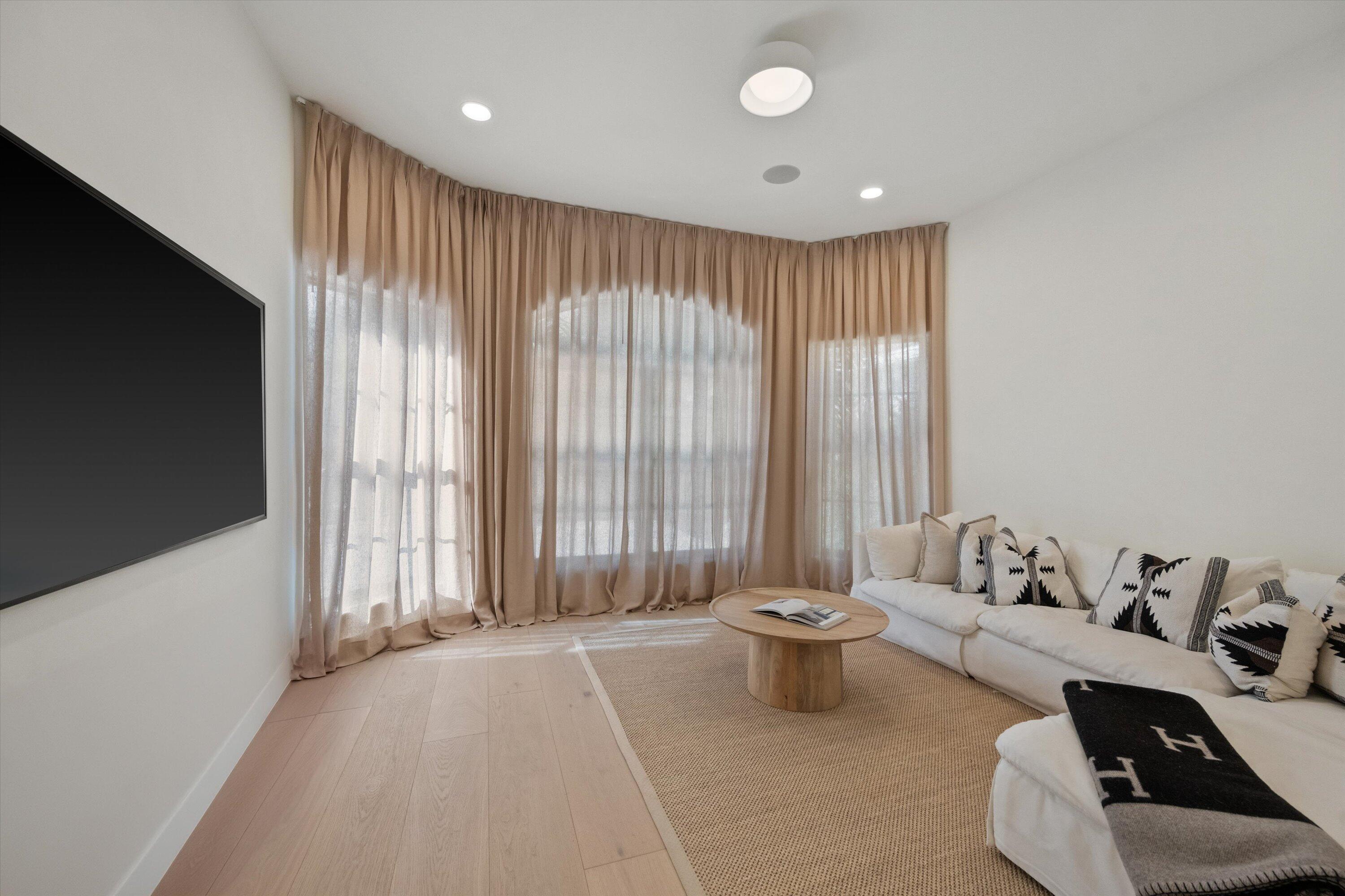 BENT CYPRESS - Residential