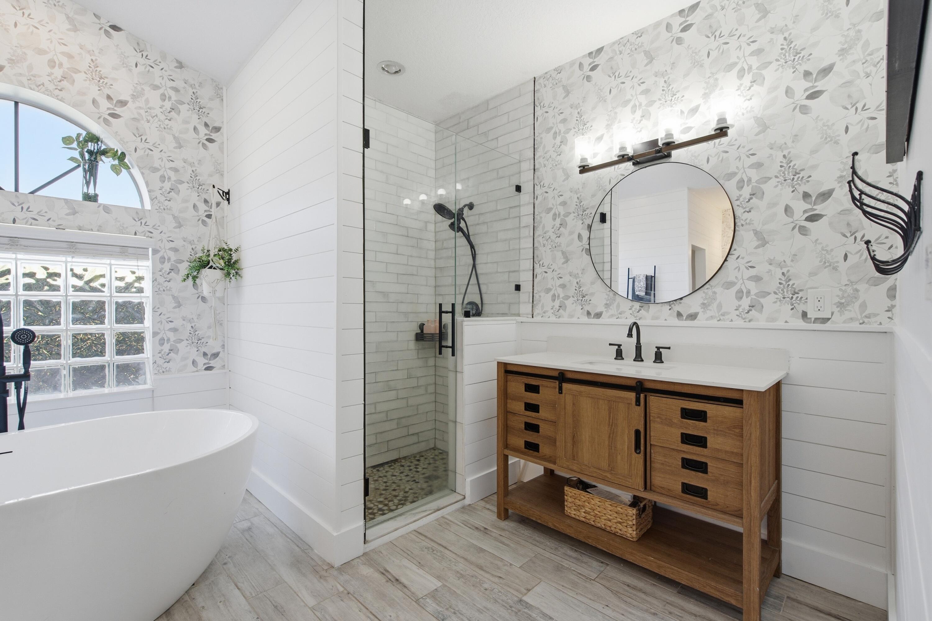 SOUTHERN OAK ESTATES - Residential