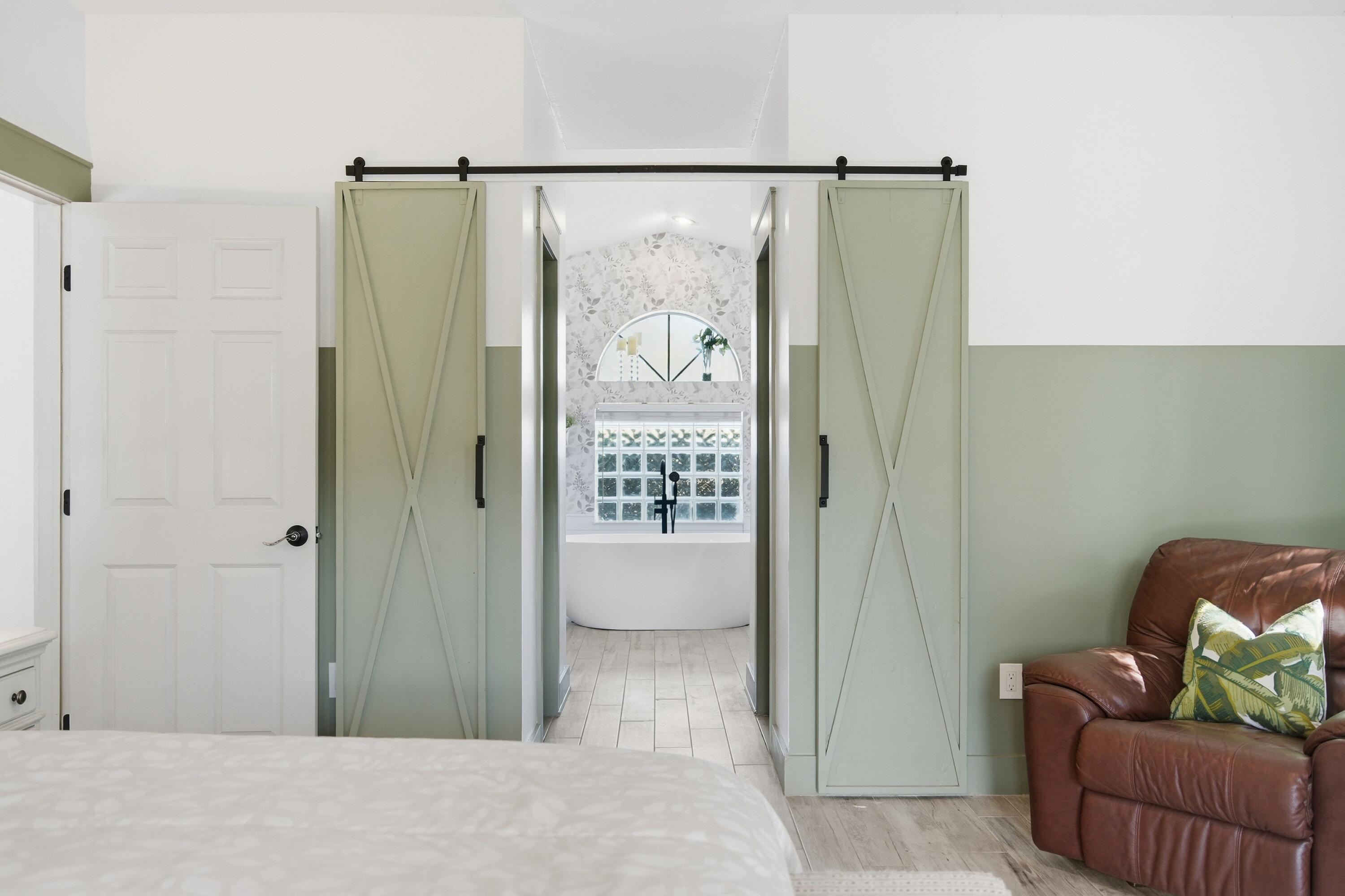 SOUTHERN OAK ESTATES - Residential