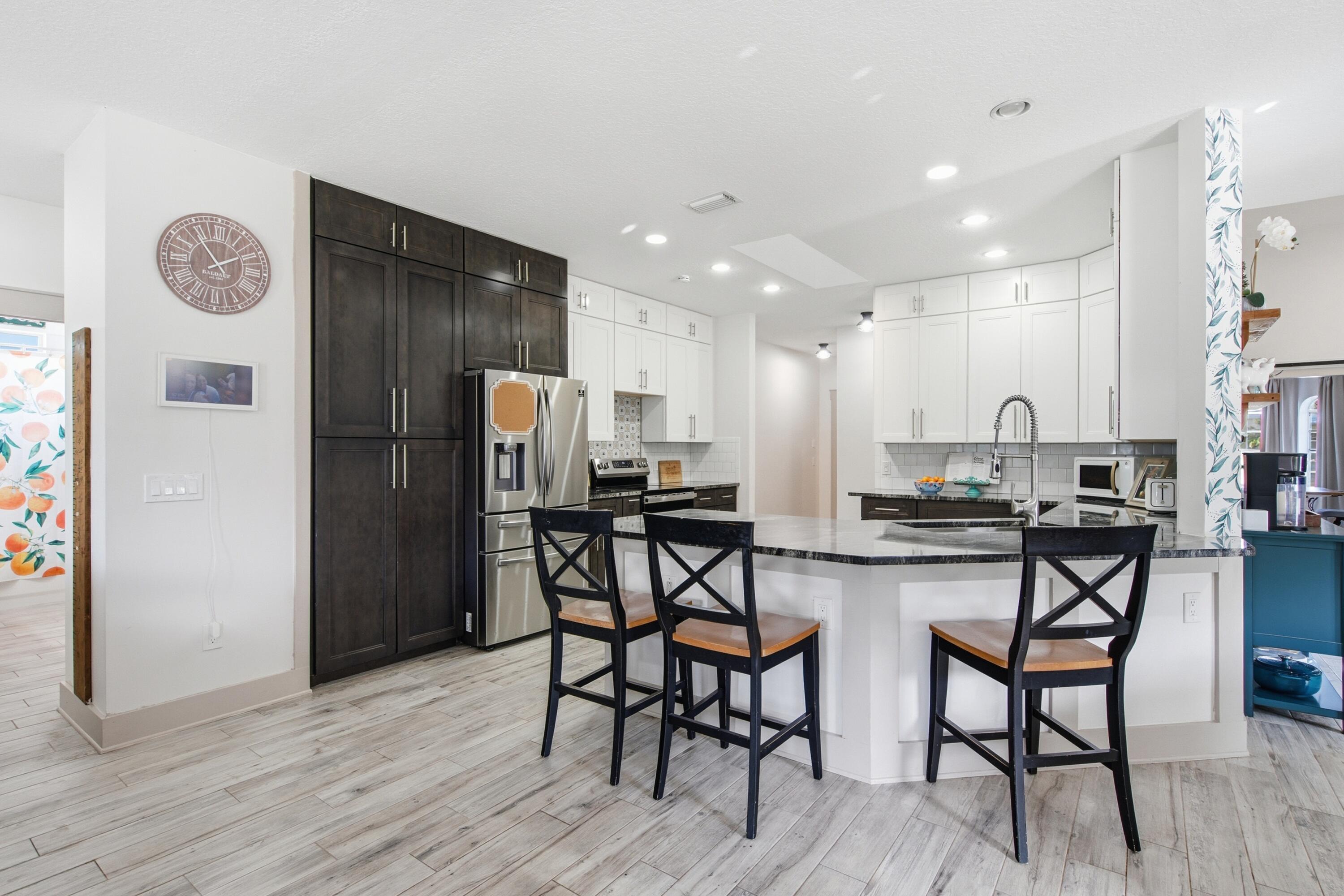 SOUTHERN OAK ESTATES - Residential