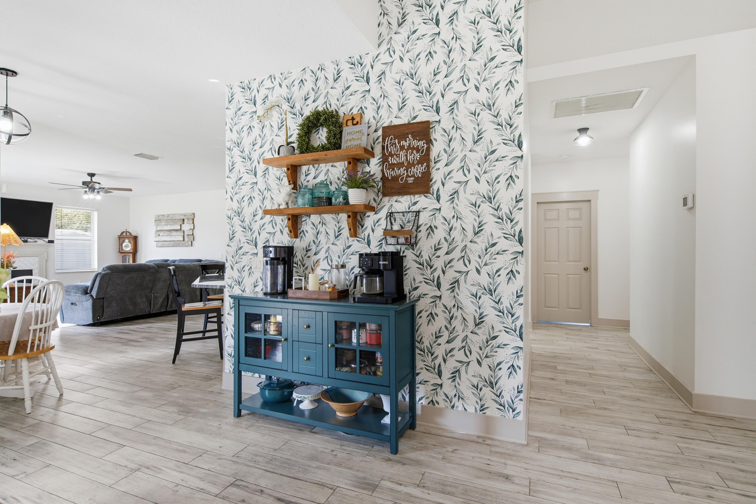 SOUTHERN OAK ESTATES - Residential