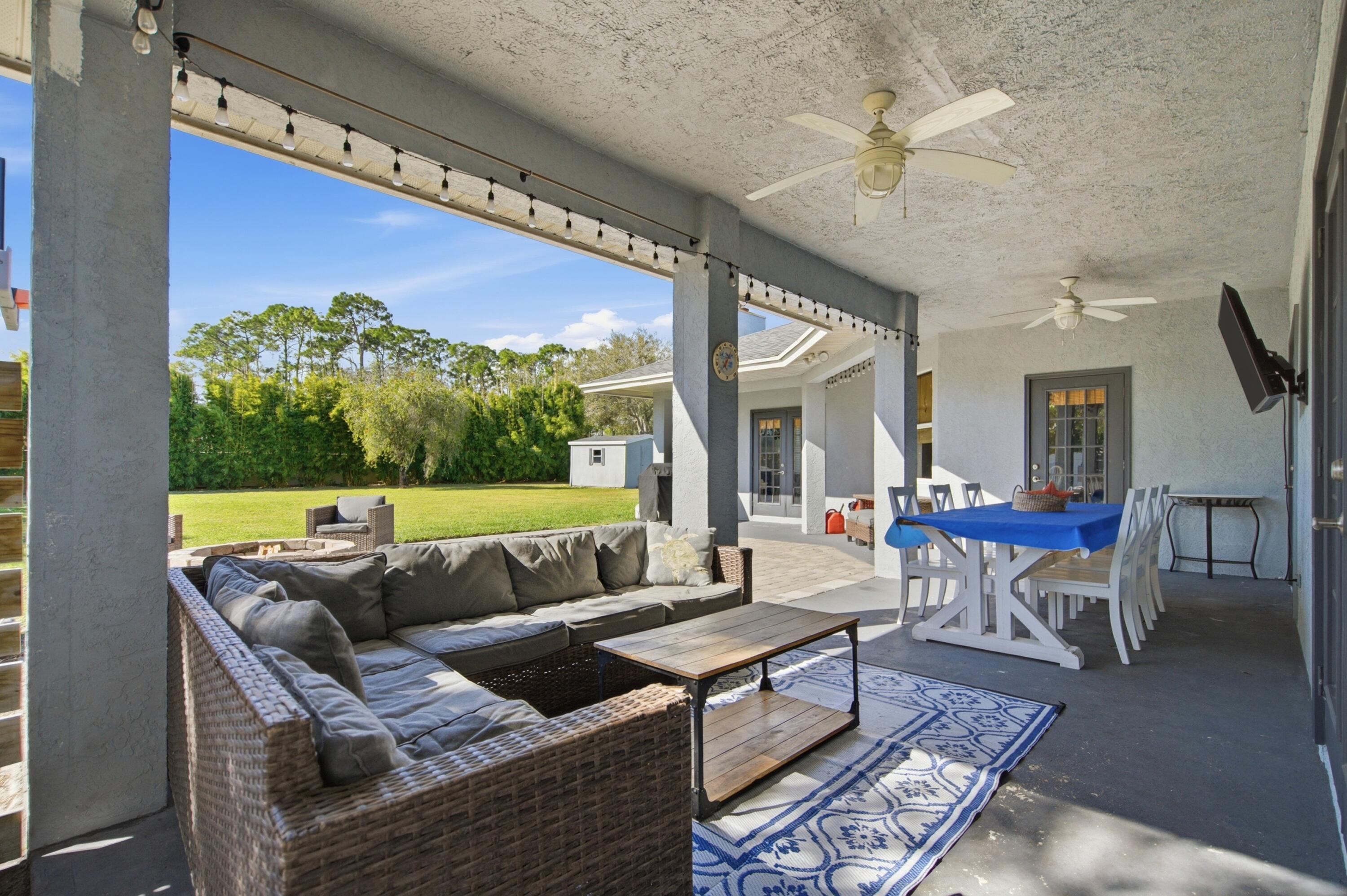 SOUTHERN OAK ESTATES - Residential