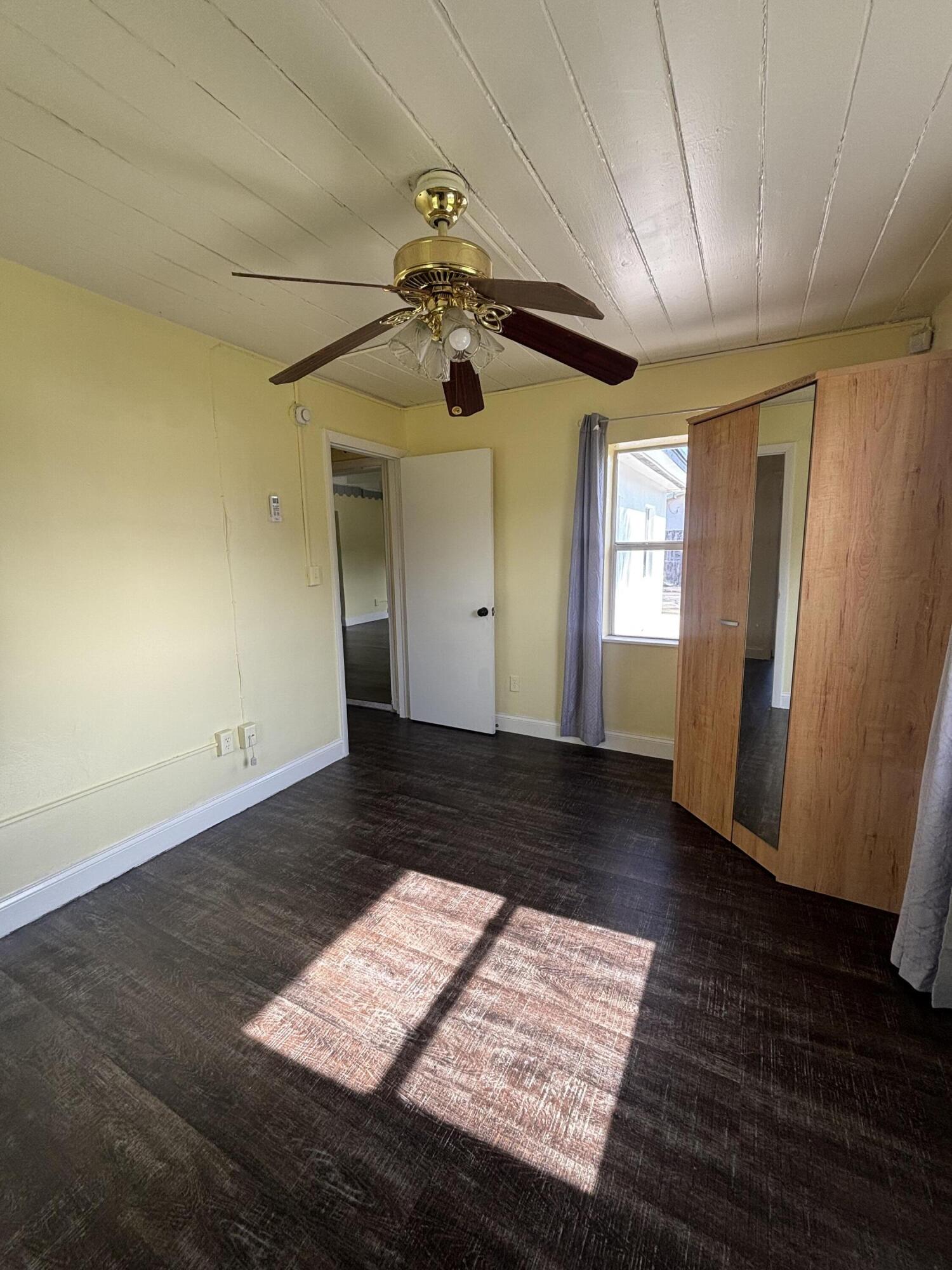 JEANART PARK - Residential Lease