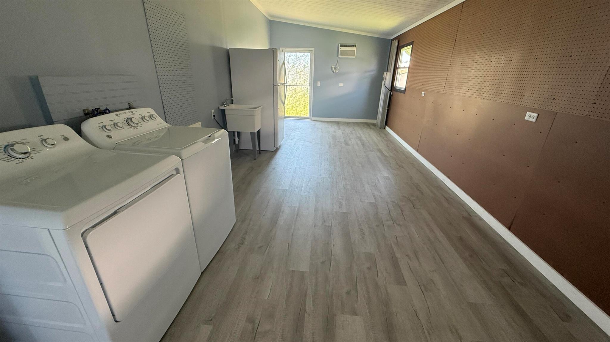 CAMBRIDGE AT HERITAGE RID - Residential