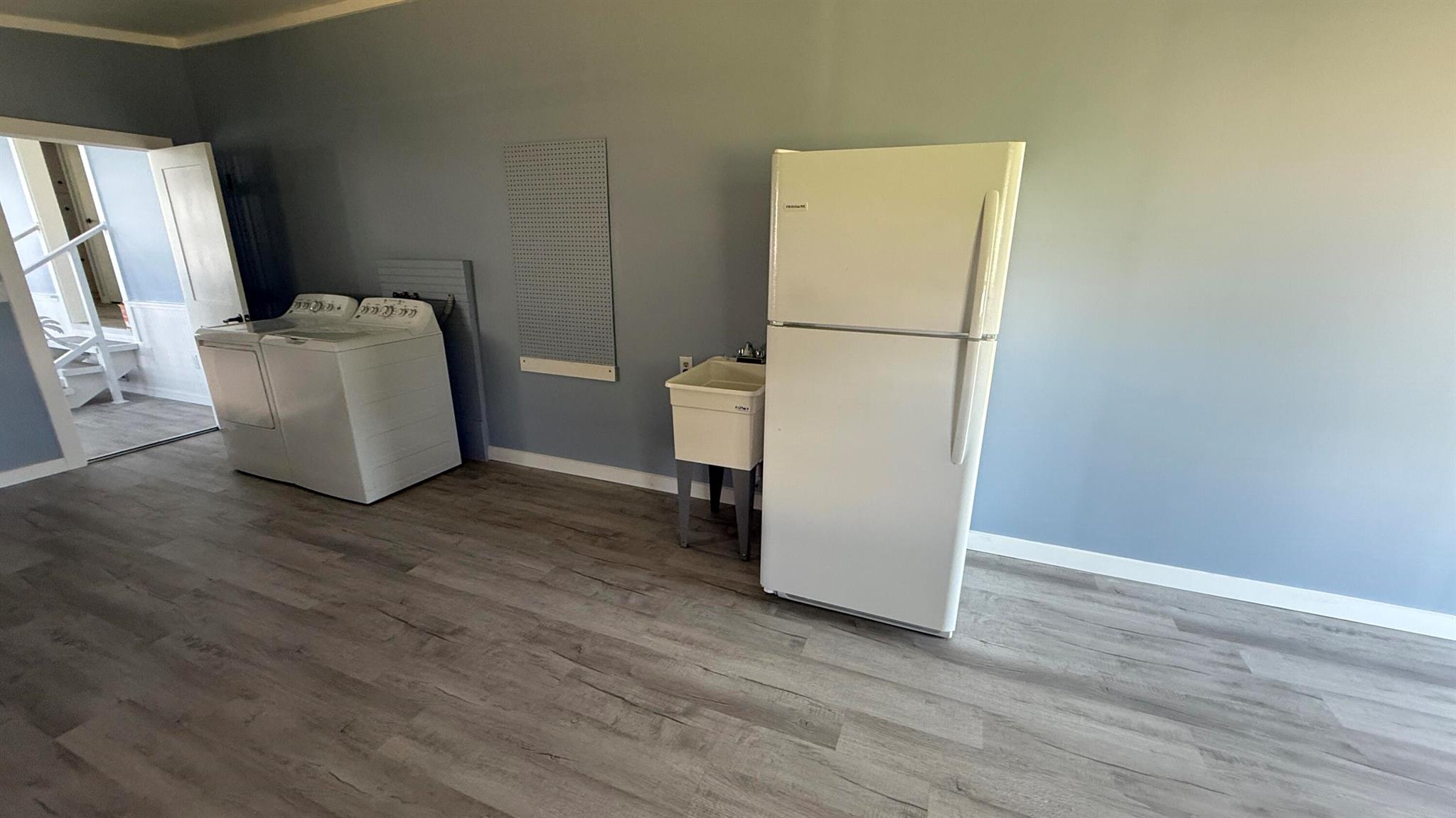 CAMBRIDGE AT HERITAGE RID - Residential