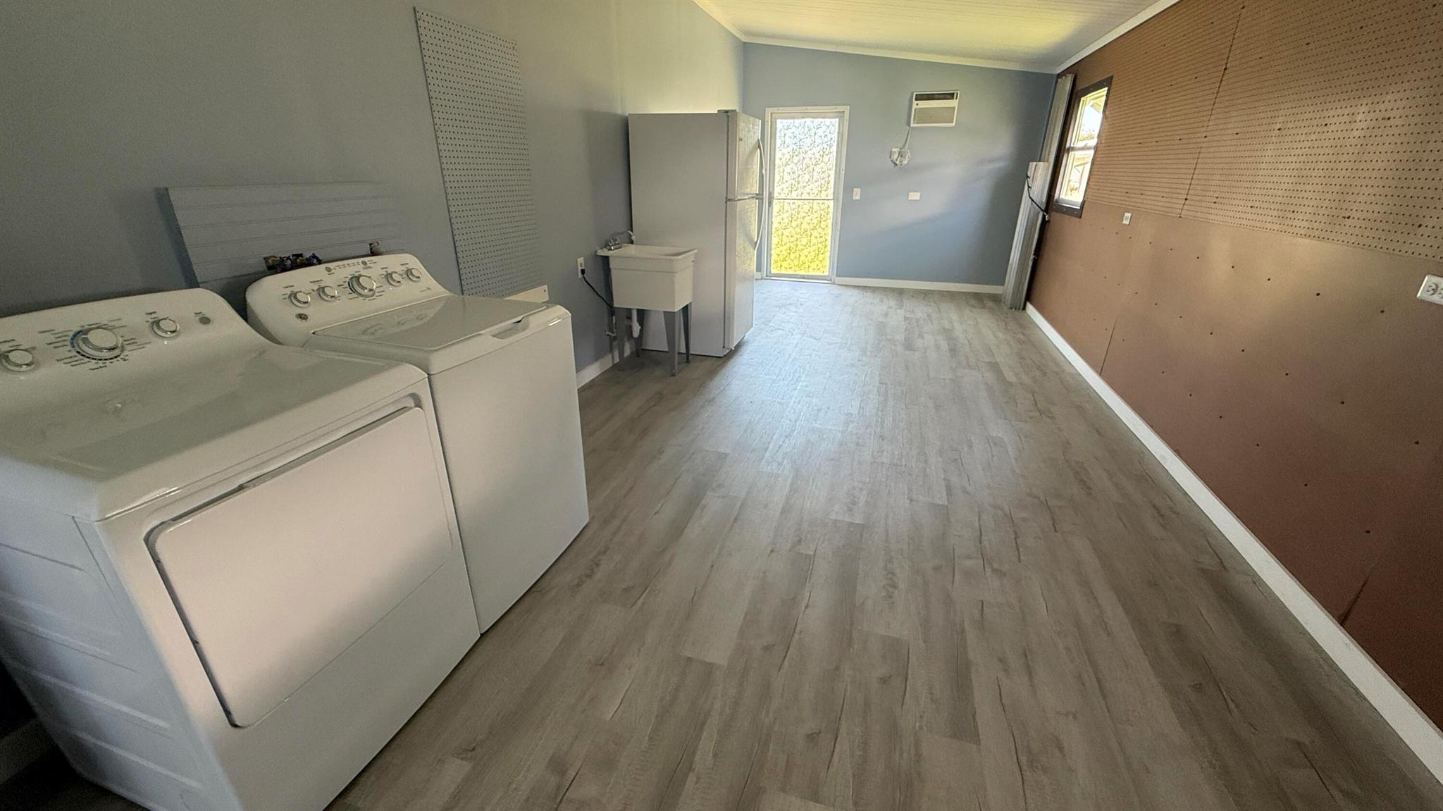 CAMBRIDGE AT HERITAGE RID - Residential