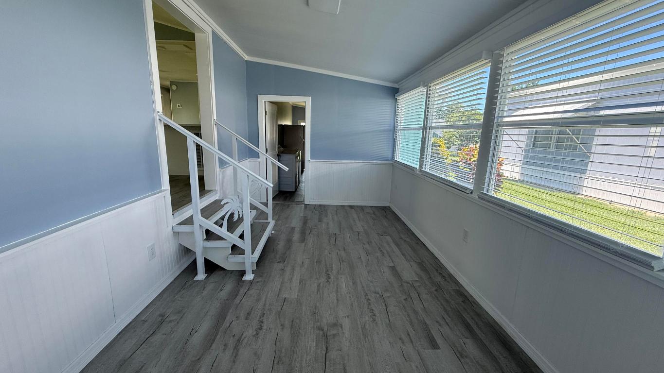 6919 SE Congress Street