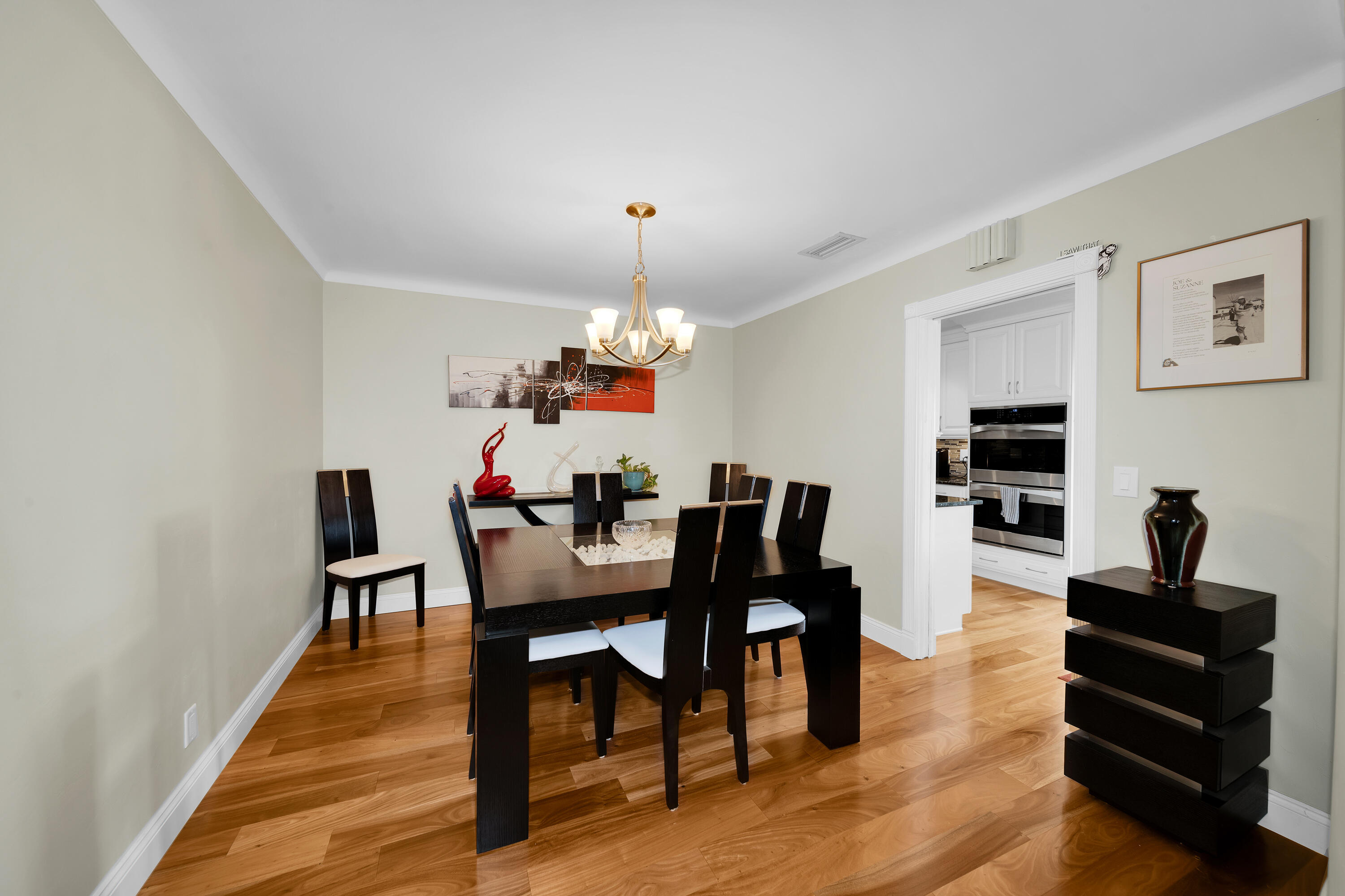 SANTA BARBARA SHORES - Residential