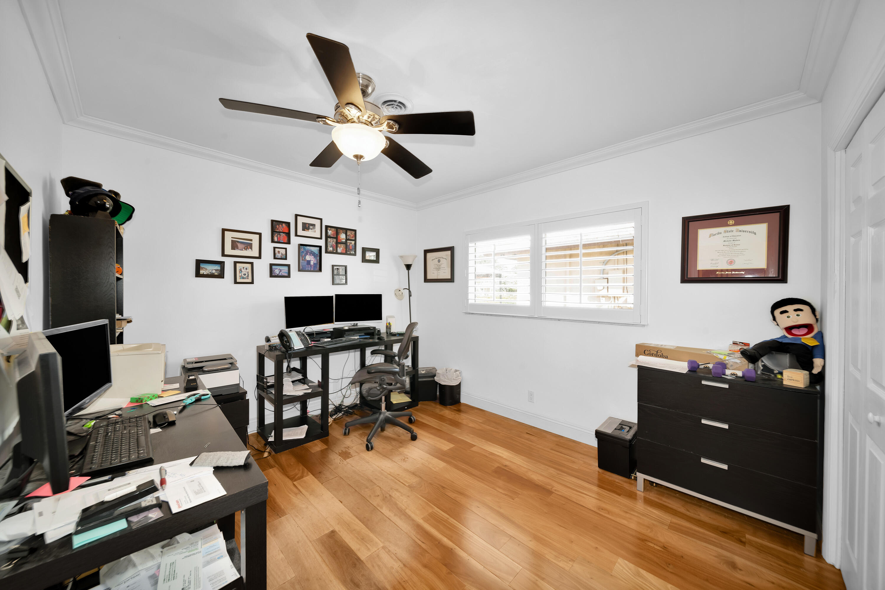 SANTA BARBARA SHORES - Residential