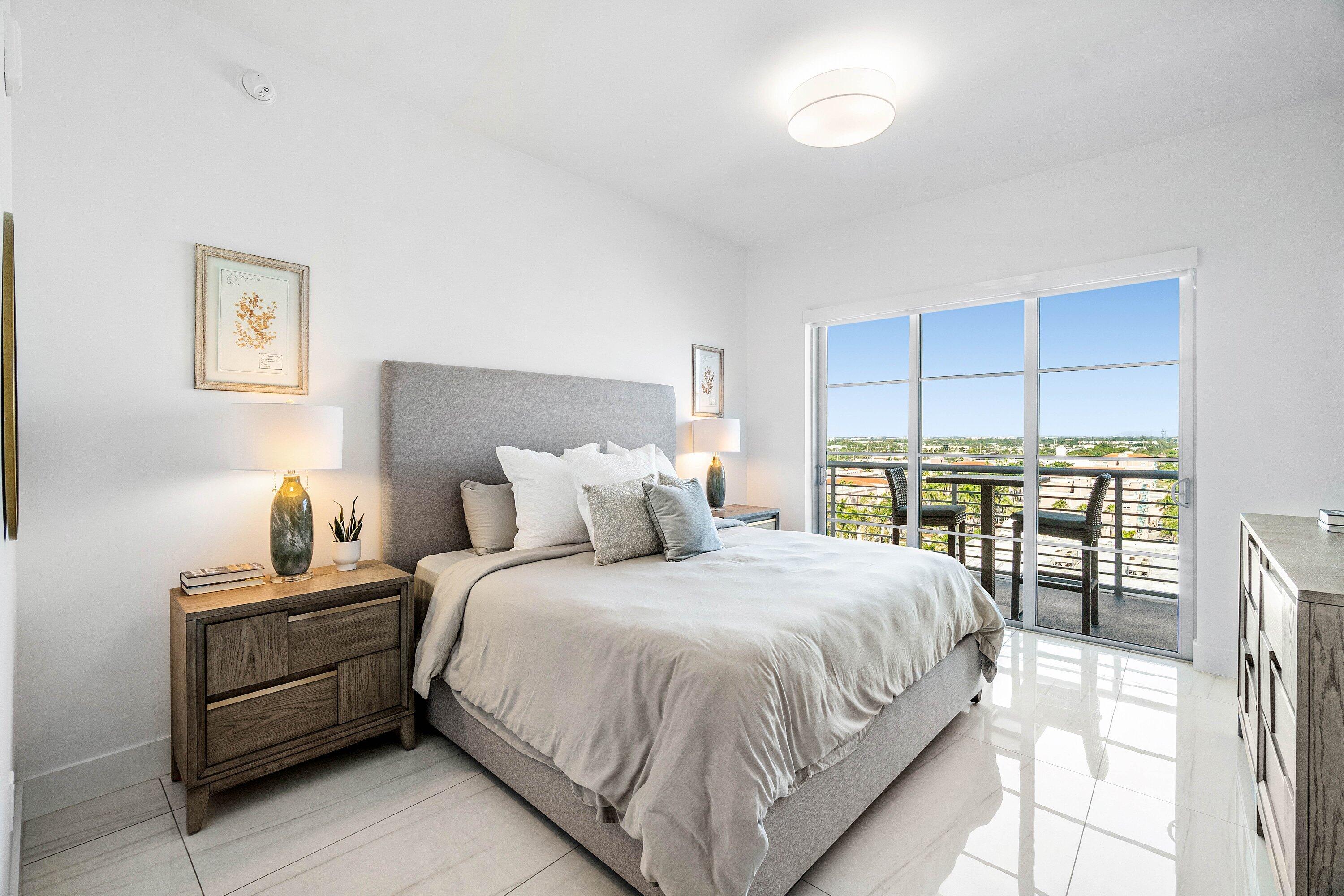 TOWER 155 CONDO - Residential