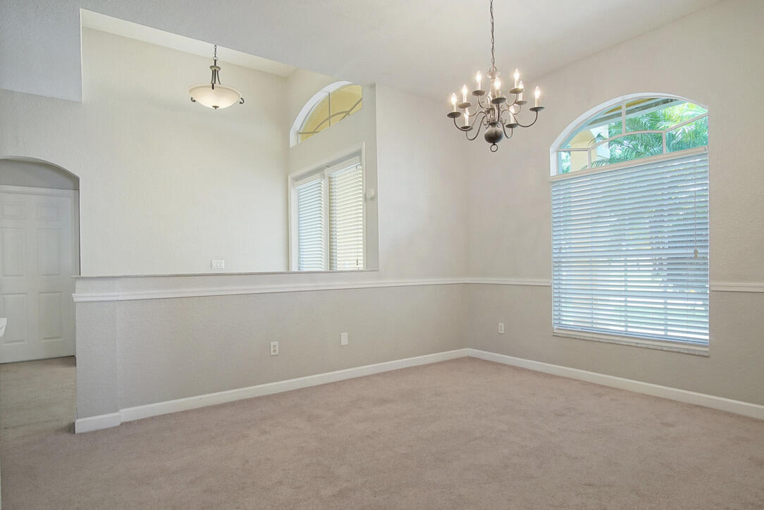 1961 SW Delmonico Avenue