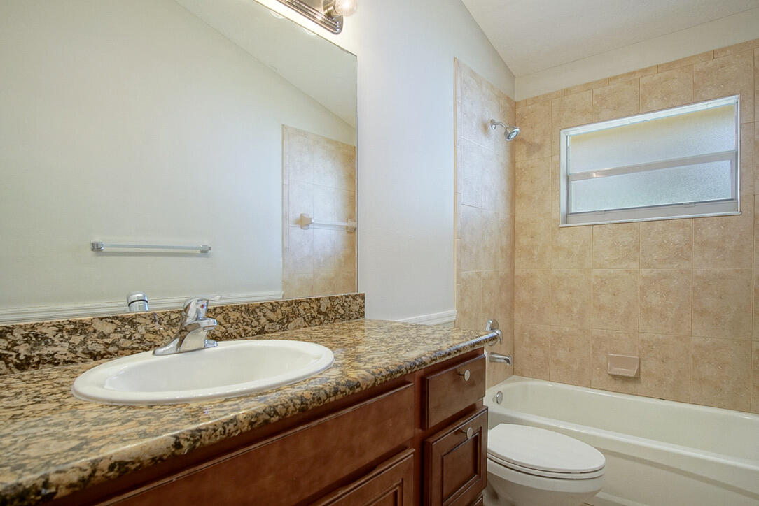 PORT ST LUCIE SECTION 11 - Residential