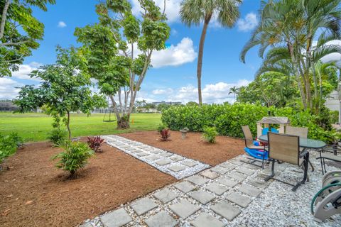Tiny photo for 3119 N PALM AIRE Drive #3119, Pompano Beach, FL 33069 (MLS # B26053011)