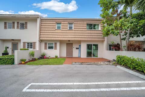 Tiny photo for 3119 N PALM AIRE Drive #3119, Pompano Beach, FL 33069 (MLS # B26053011)