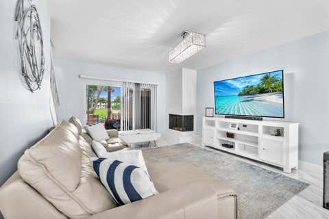 Tiny photo for 3119 N PALM AIRE Drive #3119, Pompano Beach, FL 33069 (MLS # B26053011)