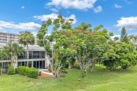 Tiny photo for 3119 N PALM AIRE Drive #3119, Pompano Beach, FL 33069 (MLS # B26053011)
