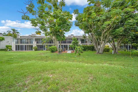 Tiny photo for 3119 N PALM AIRE Drive #3119, Pompano Beach, FL 33069 (MLS # B26053011)