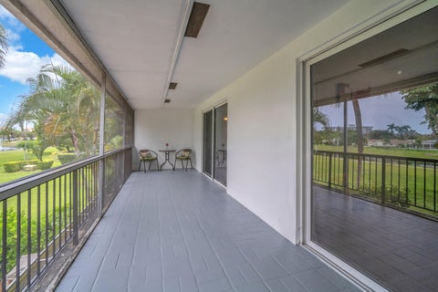 Tiny photo for 3119 N PALM AIRE Drive #3119, Pompano Beach, FL 33069 (MLS # B26053011)