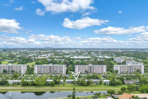Tiny photo for 3119 N PALM AIRE Drive #3119, Pompano Beach, FL 33069 (MLS # B26053011)