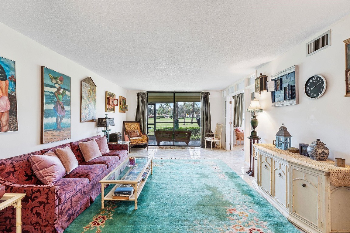 The Palms of Deer Creek - Residential