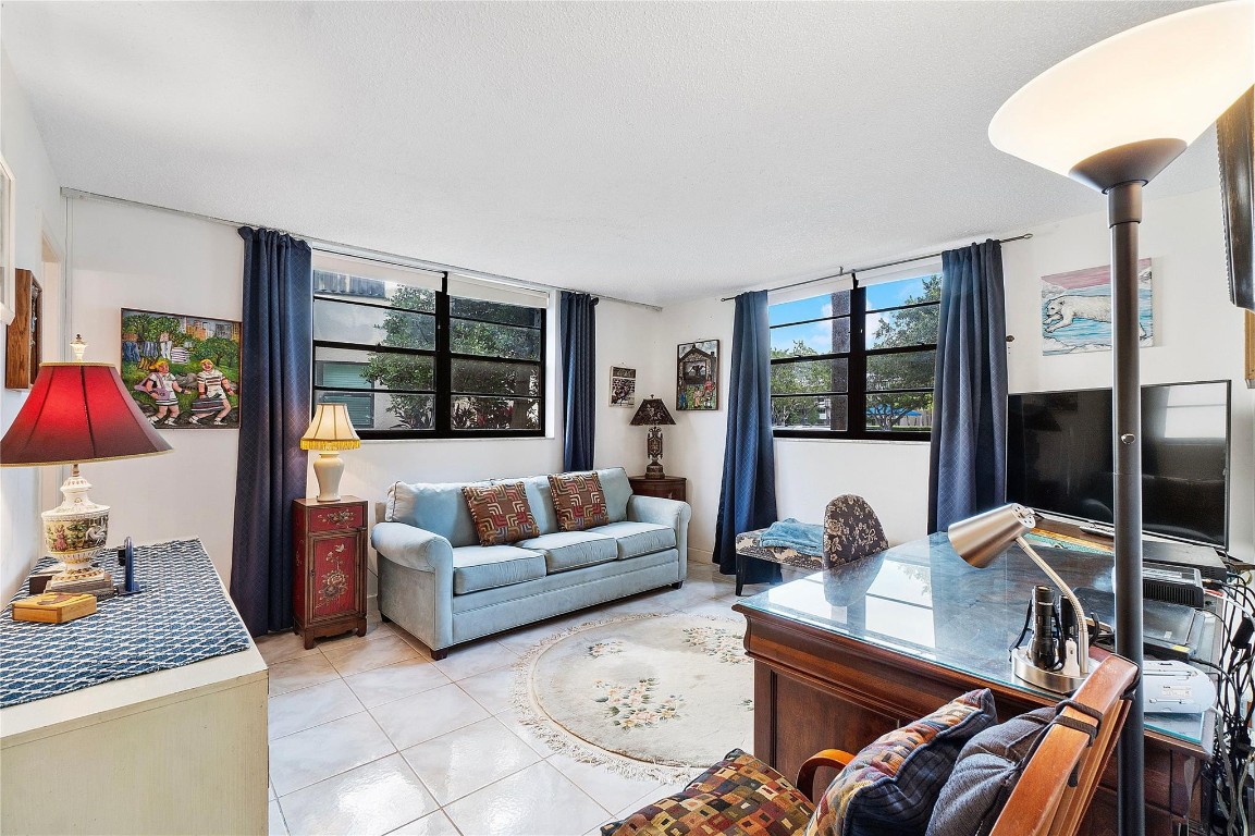 The Palms of Deer Creek - Residential