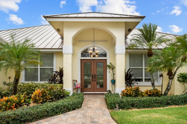 19048 SE LOXAHATCHEE RIVER RD, JUPITER, FL 33458 - Image 65b00d09512092d5b9738109df7ceedc/3940471772